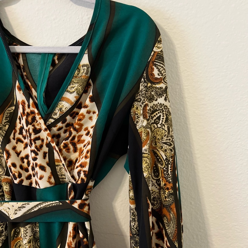 SHEIN SXY Leopard & Paisley Print Colorblock Lantern Sleeve Belted Romper - Picture 10 of 14